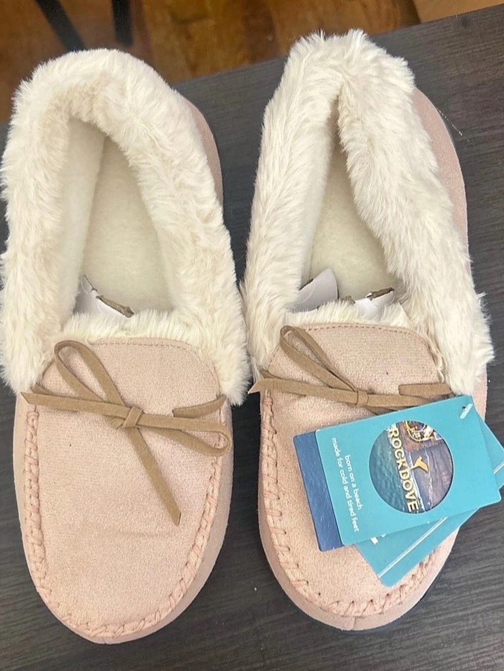 RockDove Women's Naomi Faux Fur Moccasin Slipper Faux Fur Lined Moccasin